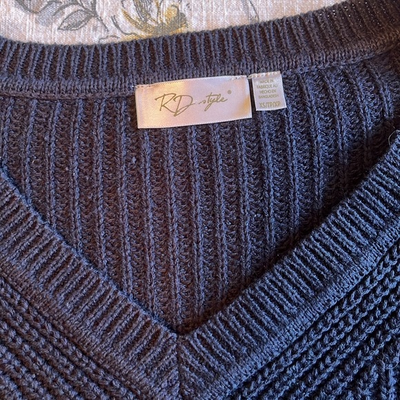 Blue RD Style Sweater Size XS - Picture 3 of 3